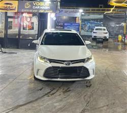 تويوتا أفالون